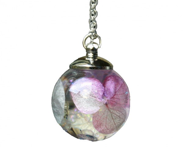 Kette Blüten Hortensie mit Perlen wie Seifenblasen Regenbogenfarben mit gepressten Blumen romantisches Geschenk für sie Frau Freundin Mutter